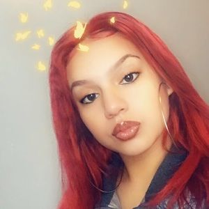 Meet your Posher, Nathaly